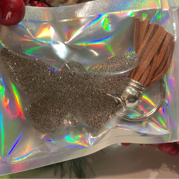 ❤️ keychain - Picture 6 of 15